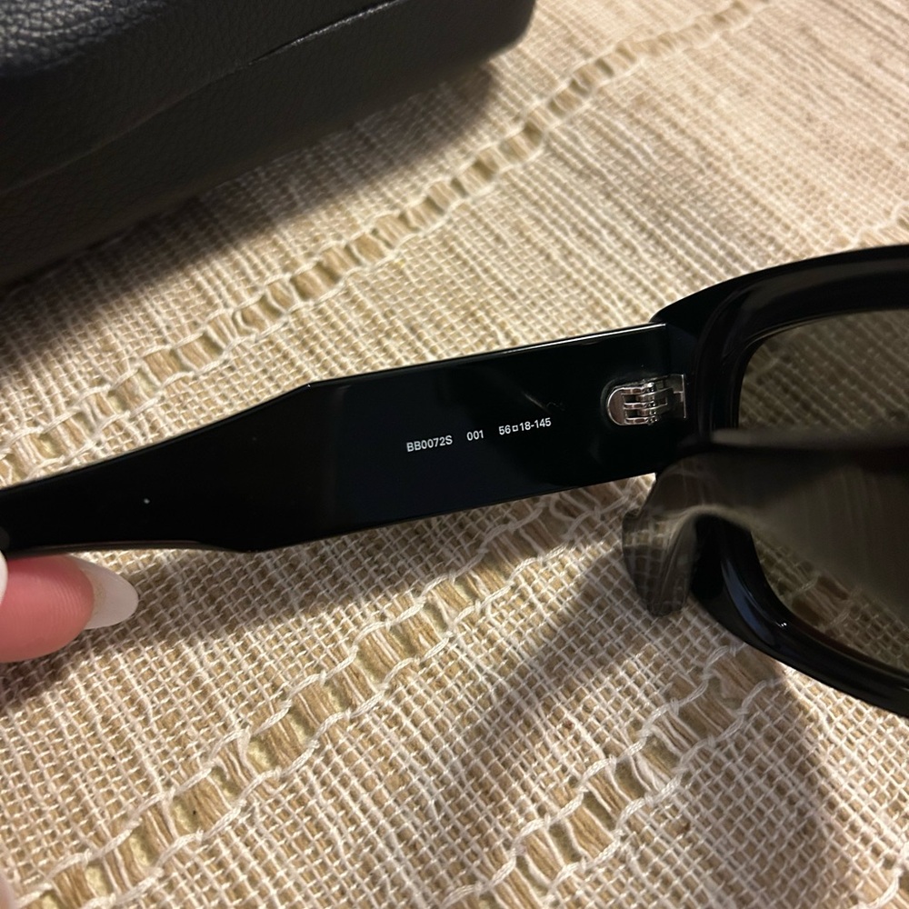 NEW BALENCIAGA BB0072S‎ 001 UNISEX BLACK SUNGLASSES - Picture 4 of 11